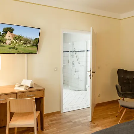 Zentrum Kloster Hotel