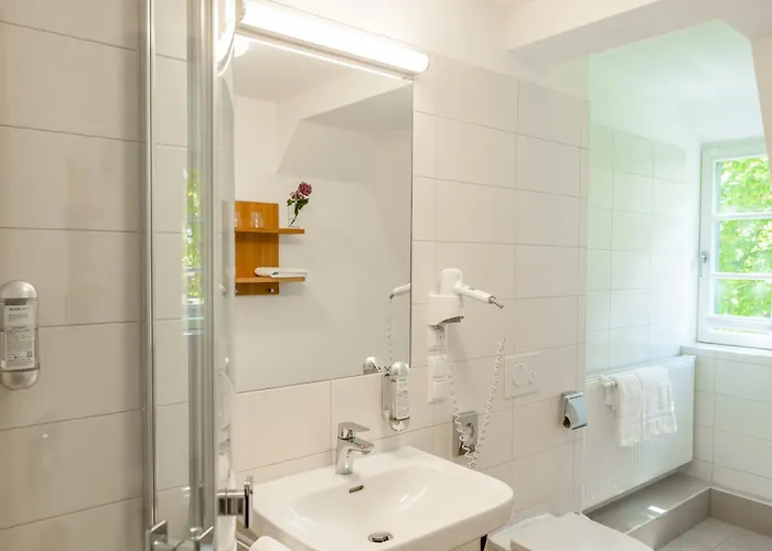 Klosterhotel * Lehnin